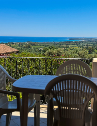 Bilocale Con Vista Mare