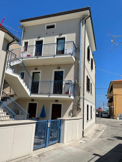 Via Franceschini 43/b