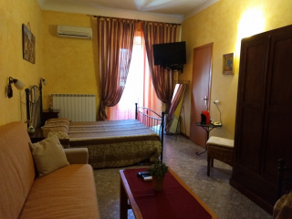 Palazzo Aprile Affittacamere E B&B