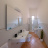 bagno camera Monday