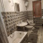 Bagno con doccia e vasca